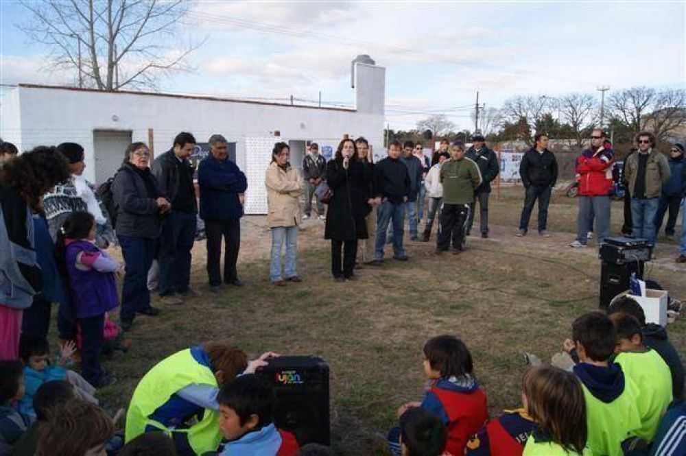 LUJ�N - LA INTENDENTA INAUGUR� LOS PLAYONES DEPORTIVOS DE LOS BARRIOS JUAN XXIII Y AMEGHINO