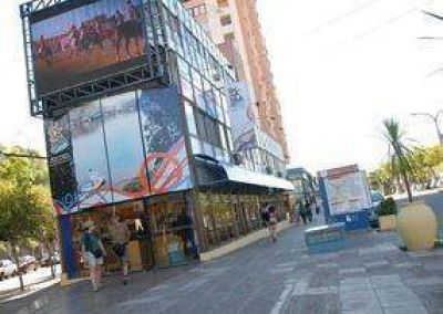 Habr� casillas con informaci�n para turistas