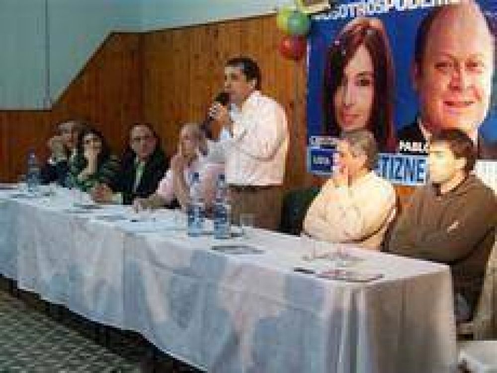Schetizner: �Voy a pagar con obras estos a�os en que ignoraron a Huanguel�n�