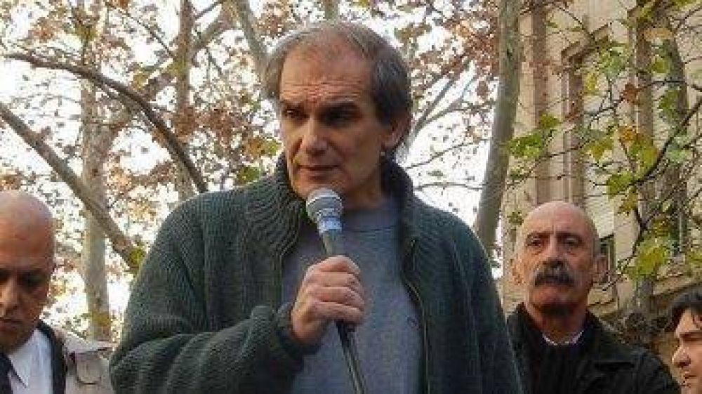 Gandolfo: "A Breitenstein no le interesa solucionar el problema de los precarizados"