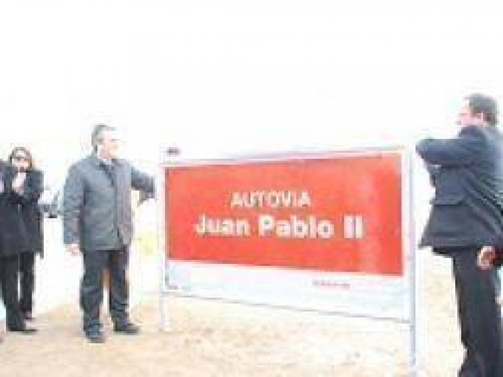 Bah�a Blanca: Breitenstein inaugur� oficialmente la autov�a Juan Pablo II