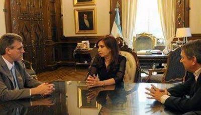 Cristina traz� el tramo final de la campa�a junto a Di Pierro, Yauhar y Eliceche