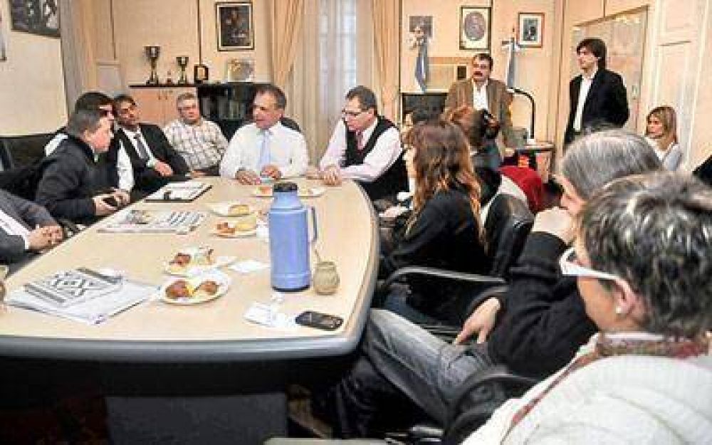 Buzzi gestionar� en Buenos Aires m�s vuelos y beneficios para pymes