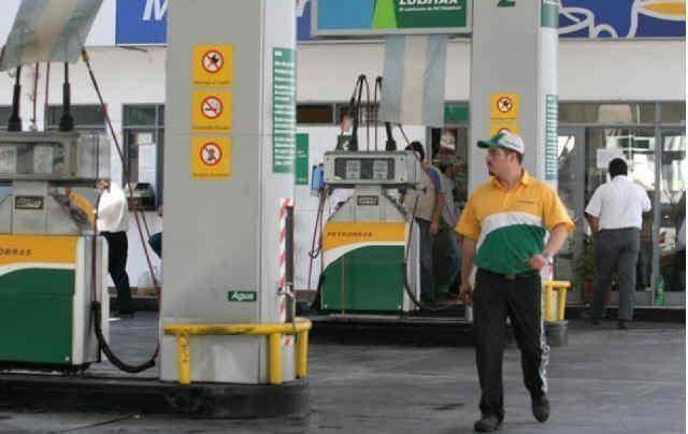 Para el gobernador Schiaretti, Avalle �se equivoc� feo� al pedir restricciones de GNC