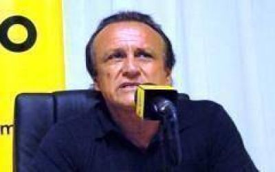 Cuestionan la participaci�n de Del Sel en las elecciones 