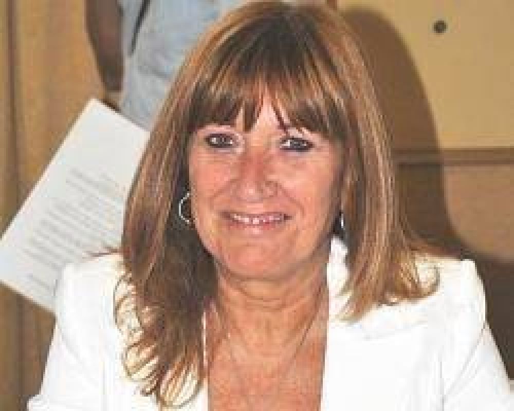 �Los empleados del gobernador no sintonizan con su ejecutividad� 