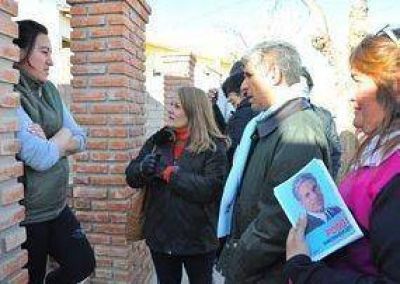 La caravana de Poggi y Lemme estuvo de visita en las rotondas