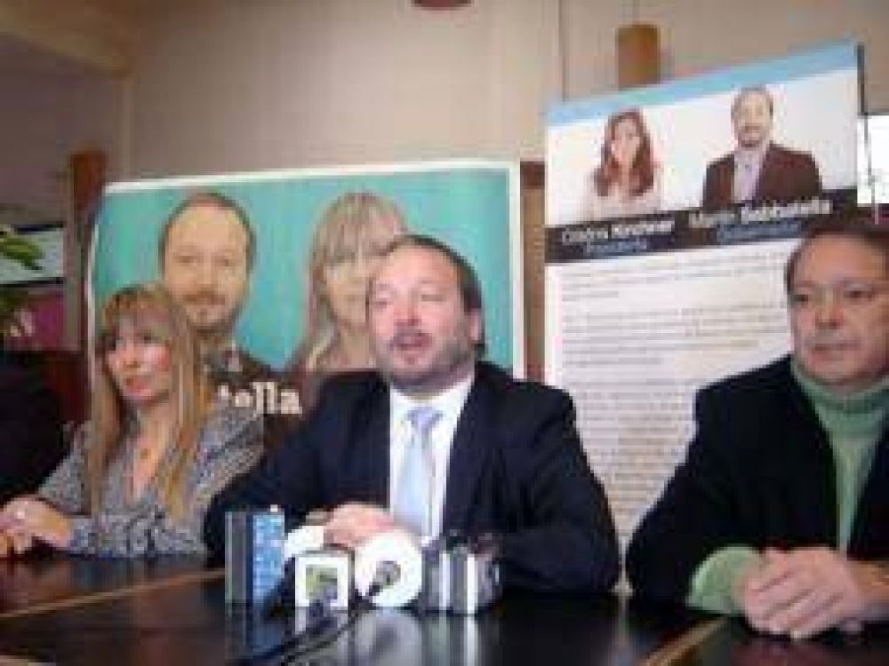 Elecciones 2011: Sabbatella recorri� Pergamino y critic� a Scioli