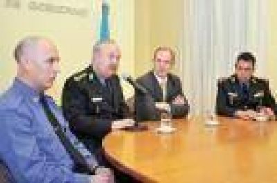 Suspenden el nuevo sistema laboral policial y habr� mayores explicaciones 		 		