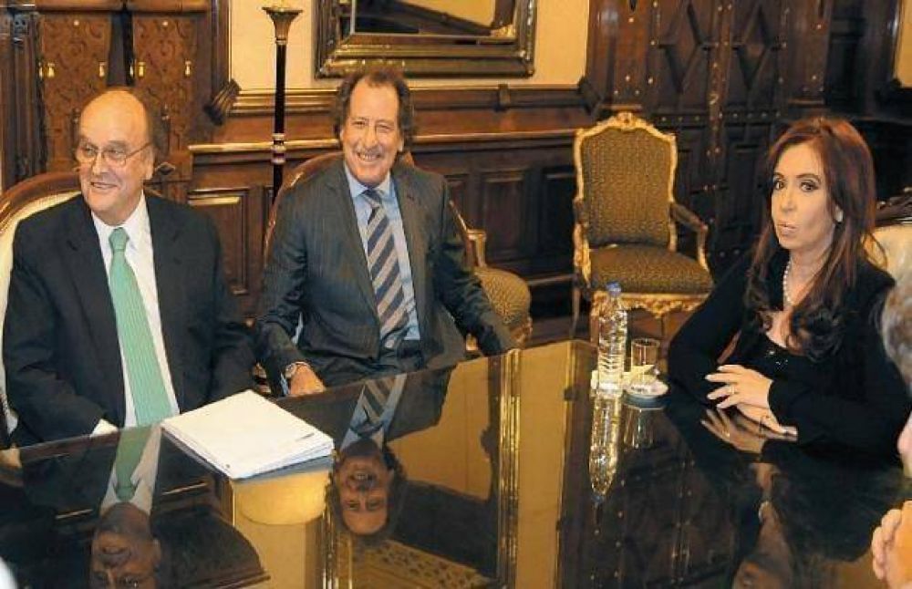 Cristina prometi� a empresarios intervenir si est�mulo de Brasil impacta en la Argentina