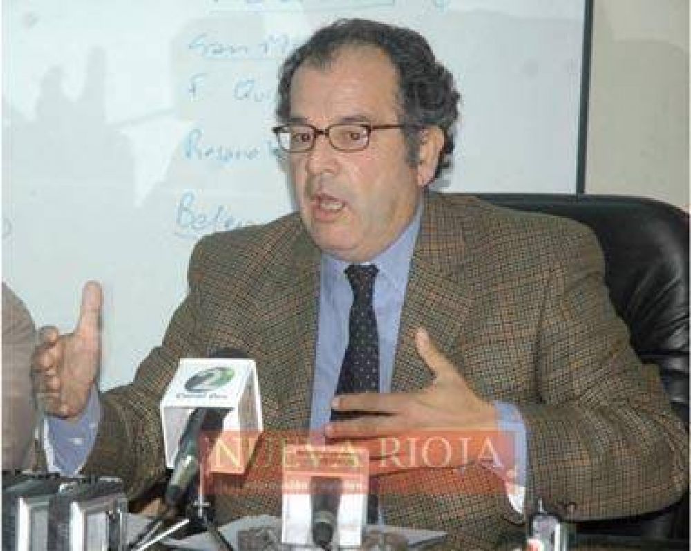 Guzm�n Soria dialog� con dirigentes peronistas   