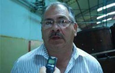 Siguen las cr�ticas de sus propios correligionarios hacia Julio Mart�nez