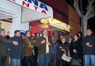 Weretilneck repudi� pintadas en un local del Frente Grande en Viedma