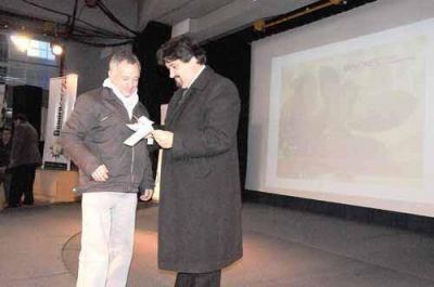 La mitad del presupuesto provincial se destinar� al gasto social en 2012