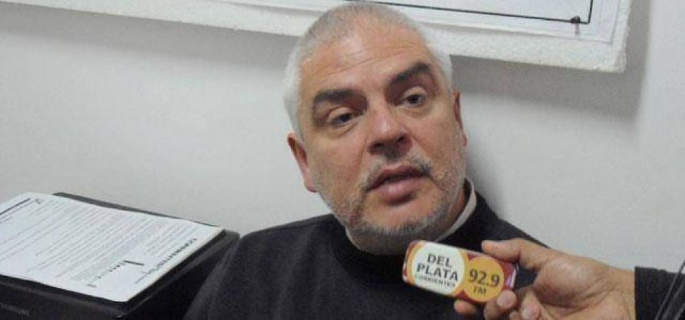 �Que Camau le explique a los vecinos qu� va hacer con la basura y no confronte con la oposici�n"
