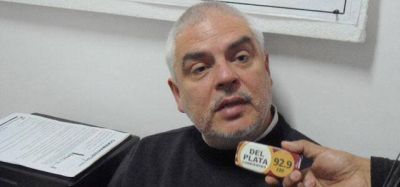 �Que Camau le explique a los vecinos qu� va hacer con la basura y no confronte con la oposici�n"