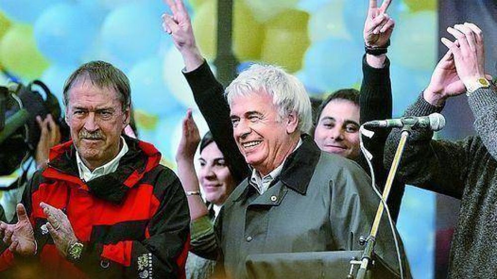 De la Sota se present� como �la garant�a para el campo�