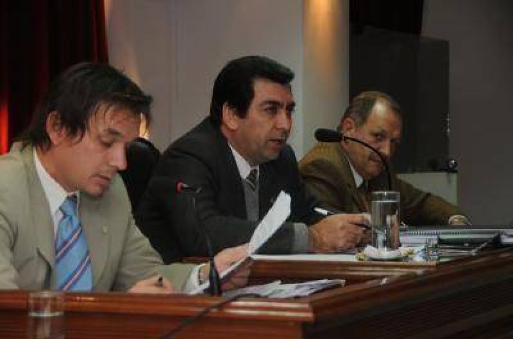 Informan al Senado sobre la remoci�n de la jefa de la comisar�a de Recreo