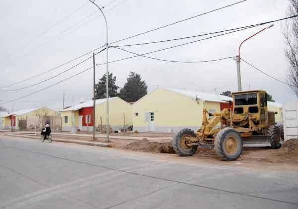 Entregan las 99 viviendas del barrio San Sebasti�n