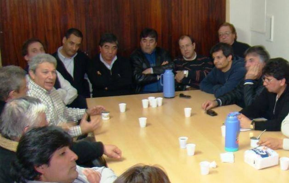 Larra�aga y Lezcano, juntos en una reuni�n