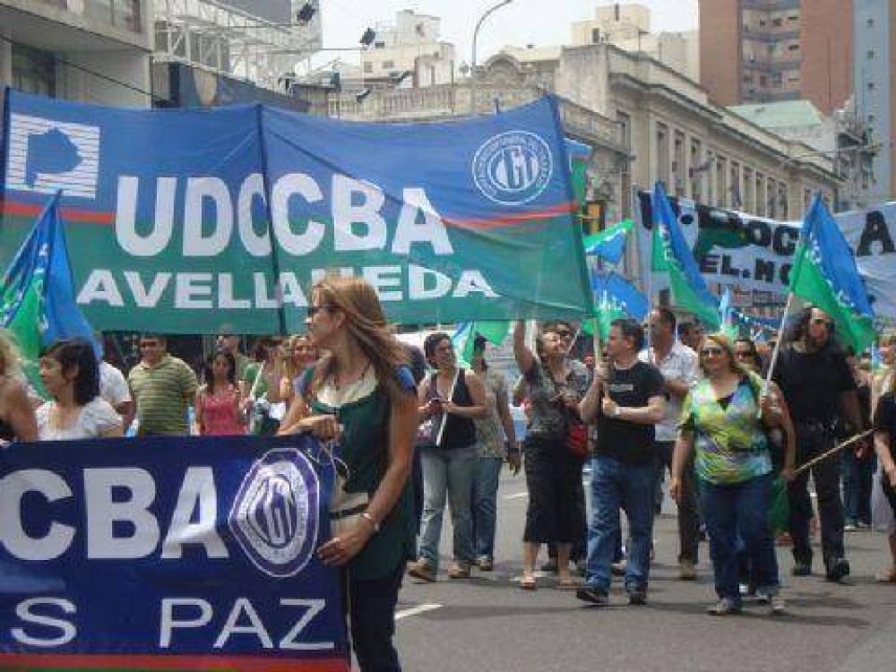 El paro de UDocBa tuvo un "90 por ciento" de adhesi�n