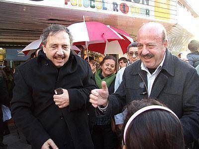 Alfons�n recorri� el distrito junto a los precandidatos de la UDeSo