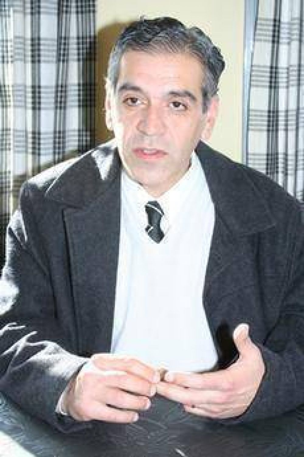 Juan Carlos Coria:�El tren pasa cada cuatro a�os, si no nos subimos ahora no nos subimos m�s�