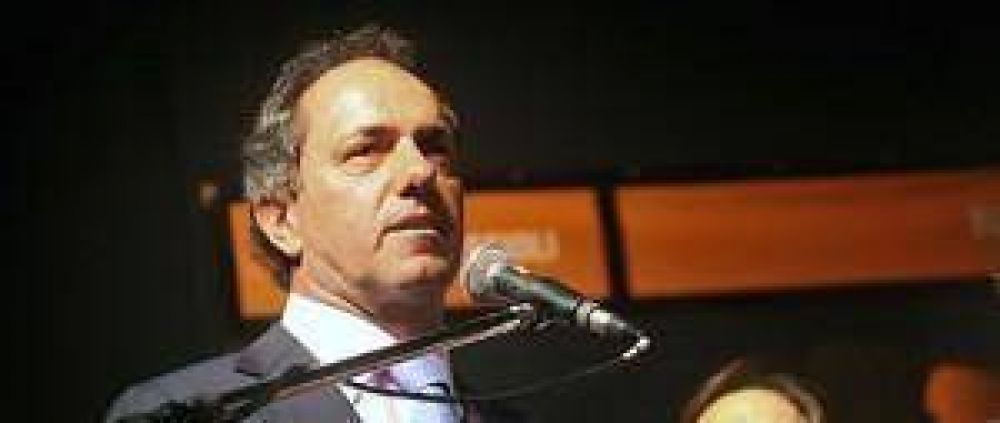 �El crecimiento de la Naci�n y de la Provincia nos exige un mayor desaf�o en obras�, afirm� el gobernador Scioli