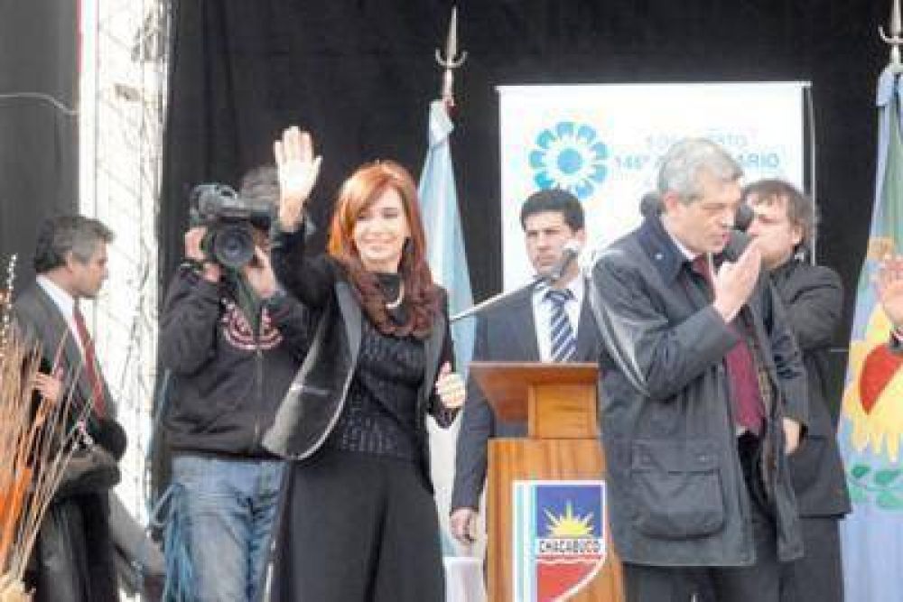 Cristina en Chacabuco: "no cuenten conmigo para dividir a los argentinos"  