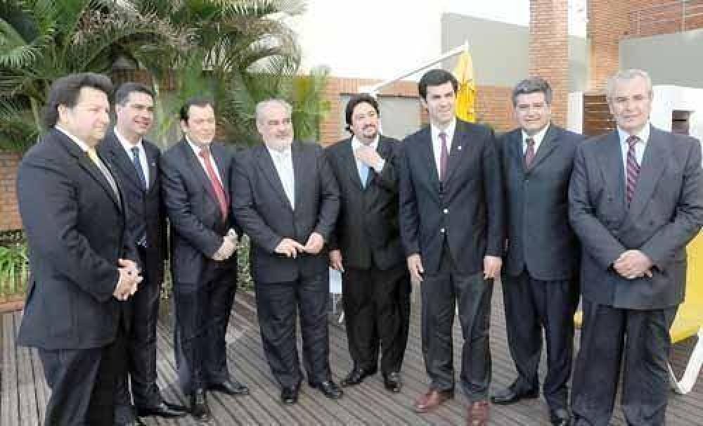 Closs impulsa estrategia regional para reclamar m�s coparticipaci�n