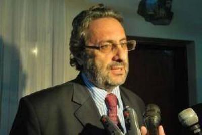 Ministro Fr�as: �no vamos a distribuir desordenadamente lotes en toda la Provincia, vamos a urbanizar�