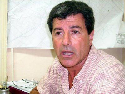 Retegui reniega del poder omnipotente del oficialismo: �Esta ciudad, as�, no tiene futuro�