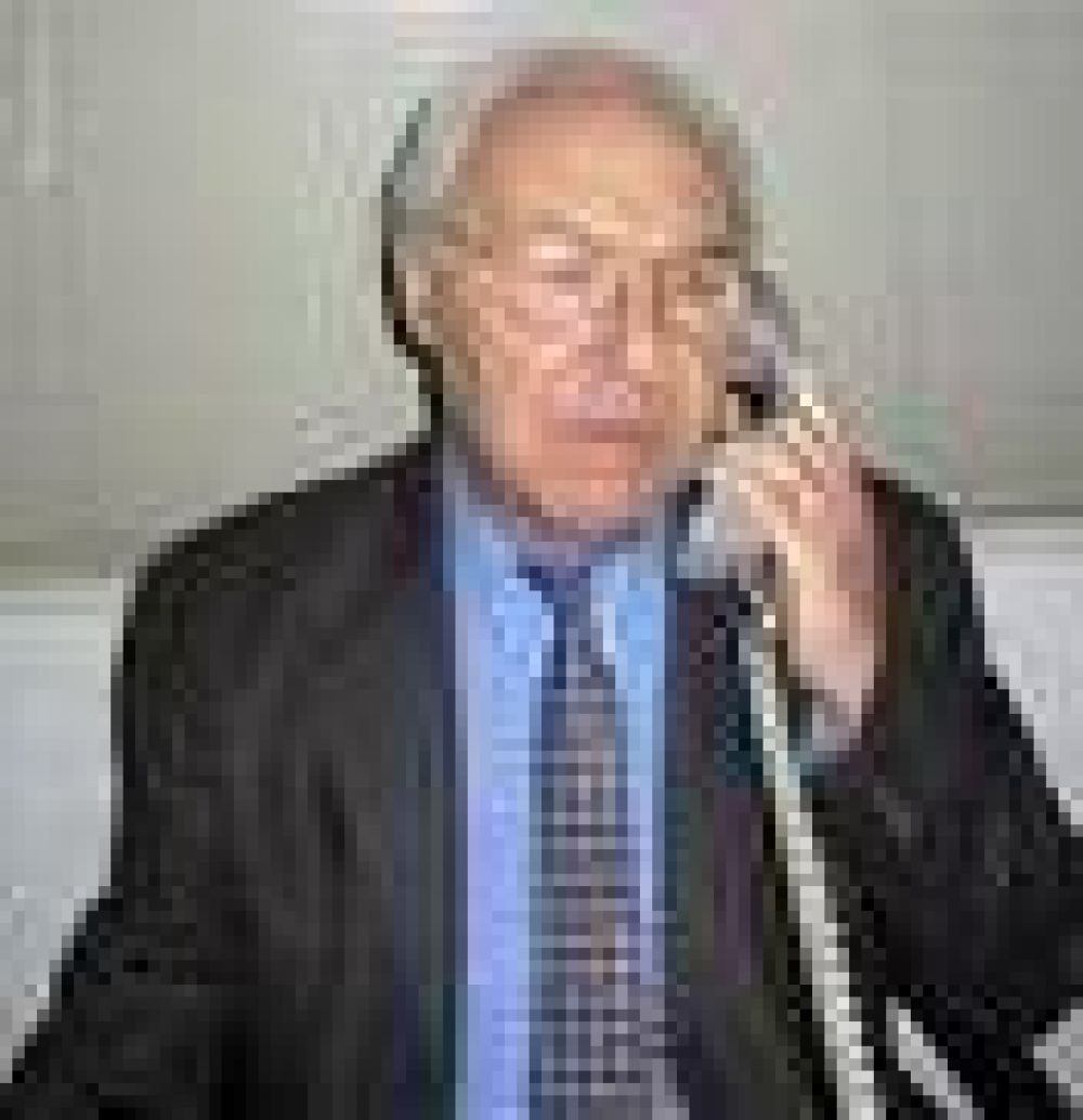 Martinez denunci� supuestos aprietes para quitar carteleras publicitarias en la ciudad