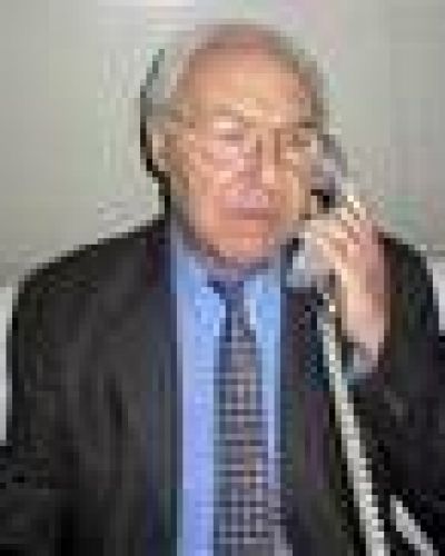 Martinez denunci� supuestos aprietes para quitar carteleras publicitarias en la ciudad