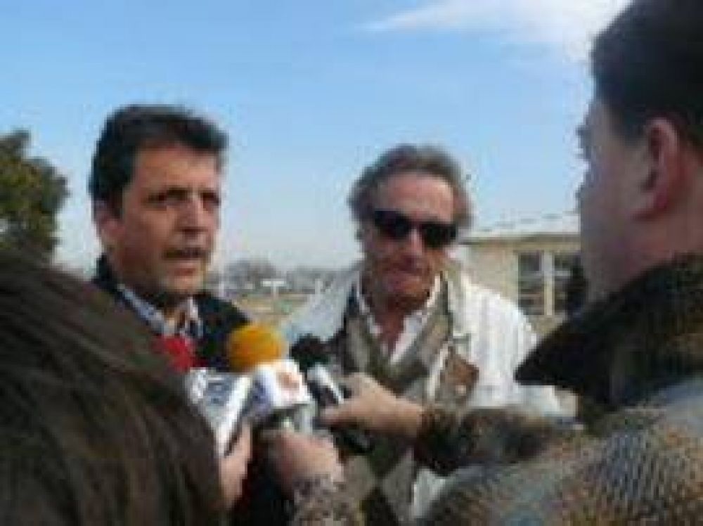 "El intendente es artesano del cambio", dijo Sergio Massa 