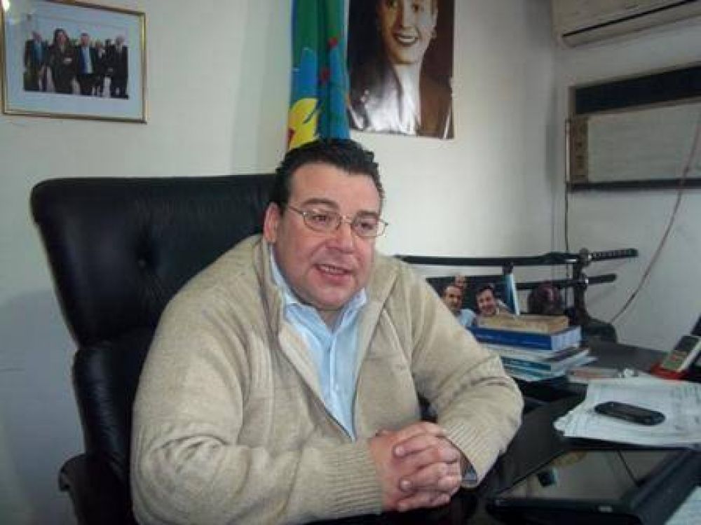 Ricardo Bruzzese ,Lista 678: �Tenemos que conseguir la dignidad del trabajo sin deberle nada a ning�n pol�tico de turno�