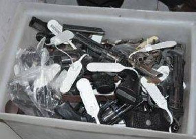  San Luis: civiles entregaron m�s de 150 armas para que sean destruidas