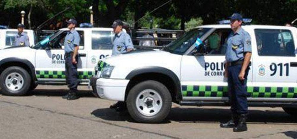 En el d�a de la polic�a el Gobierno Provincial entregan treinta nuevos patrulleros