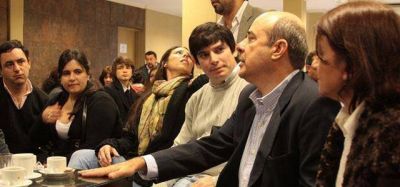 Los duhaldistas Canteros y Susi Gonz�lez intensifican la campa�a de cara al domingo