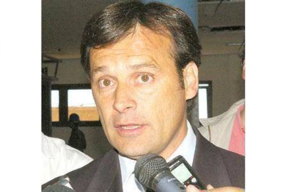 Mac Karthy: �Si se tiene que dar la explotaci�n minera, que sea con todas las garant�as para el pueblo chubutense�