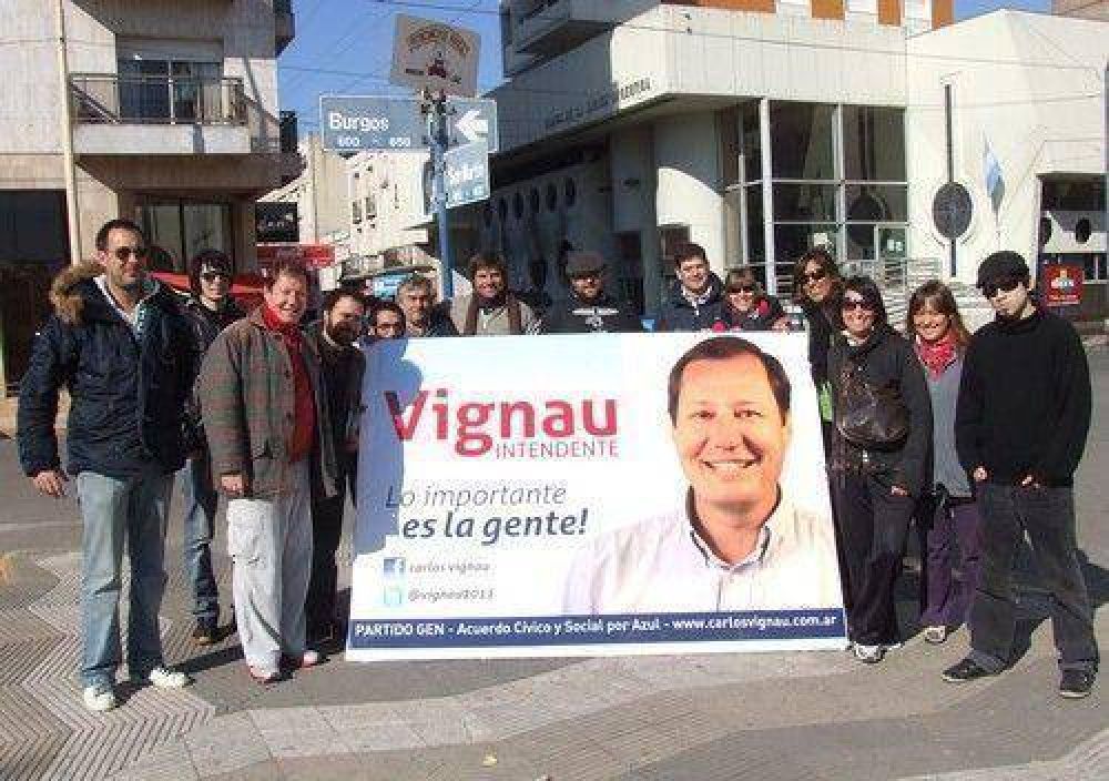 Vignau junto a sus candidatos visitaron Chillar y Cachar�