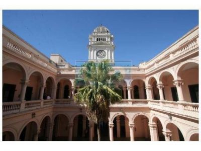 Se inici� el debate por el techo presupuestario para 2012