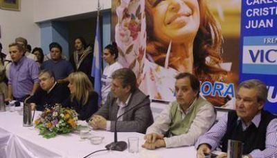 Masivo acto del Frente para la Victoria en Comodoro