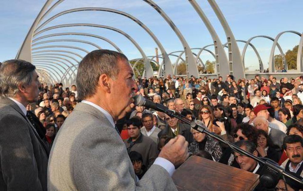 Schiaretti dijo que iniciar� el plan de remedios gratuitos de De la Sota