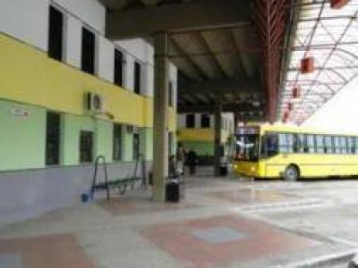 San Nicol�s: Carignani recorri� obras en la Terminal de �mnibus