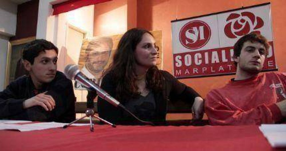 Los J�venes del Socialismo Marplatense se reunieron para evocar a Alfredo Palacios
