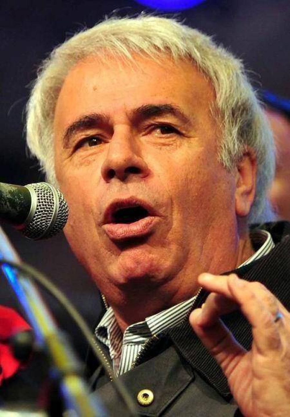 Sigue la pol�mica por la decisi�n del peronismo de sostener su lista propia