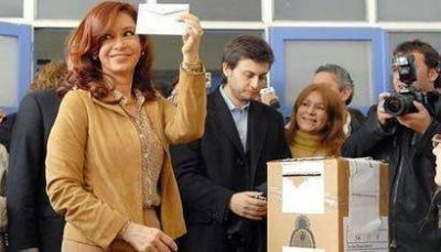 Cristina vota en Rio Gallegos