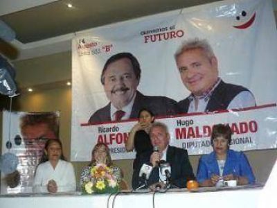 EN EL CIERRE DE CAMPA�A MALDONADO ABOGO POR UN CAMBIO CULTURAL EN LA FORMA DE HACER POLITICA