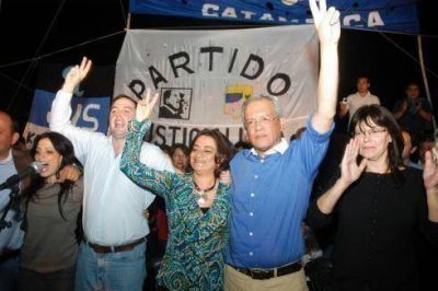 Duras cr�ticas al Gobierno en el cierre del kirchnerismo